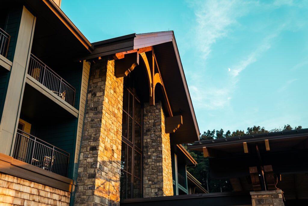 Dollywood’s Heartsong Lodge Named One Of National Geographic’s “Hotels We Love For 2024” 383007762_712949660877168_6047580878805750567_n