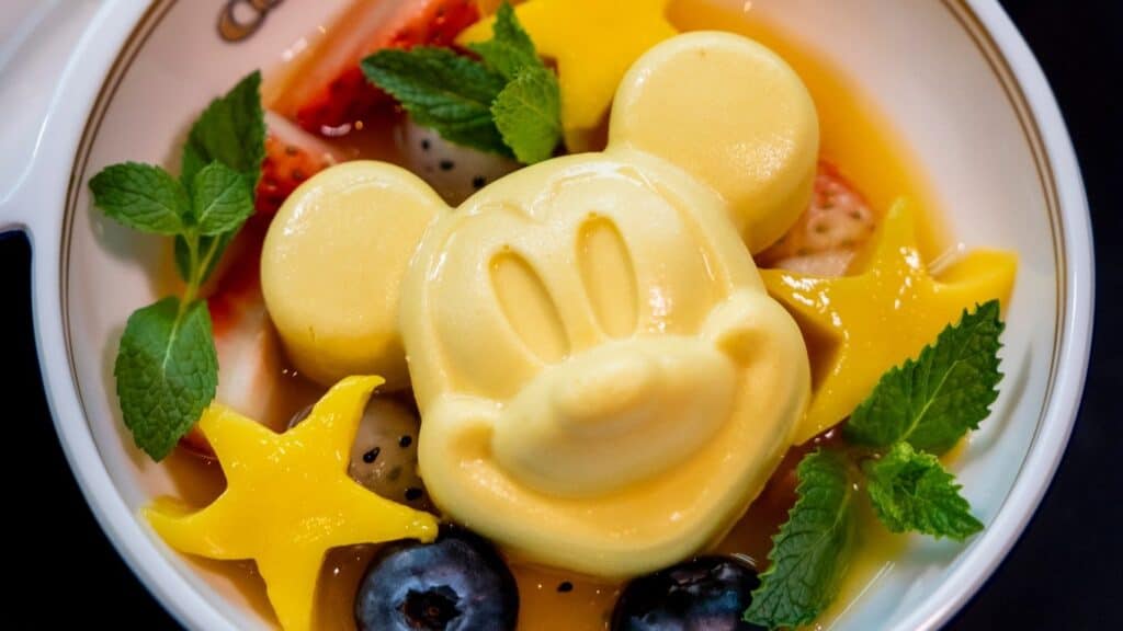 New Foods Coming to Hong Kong Disneyland this Month hong kong